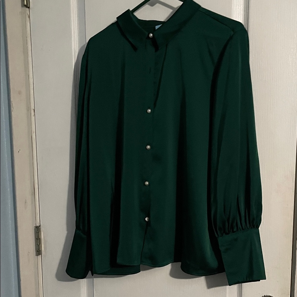 CeCe Dark Green Button Down Shirt